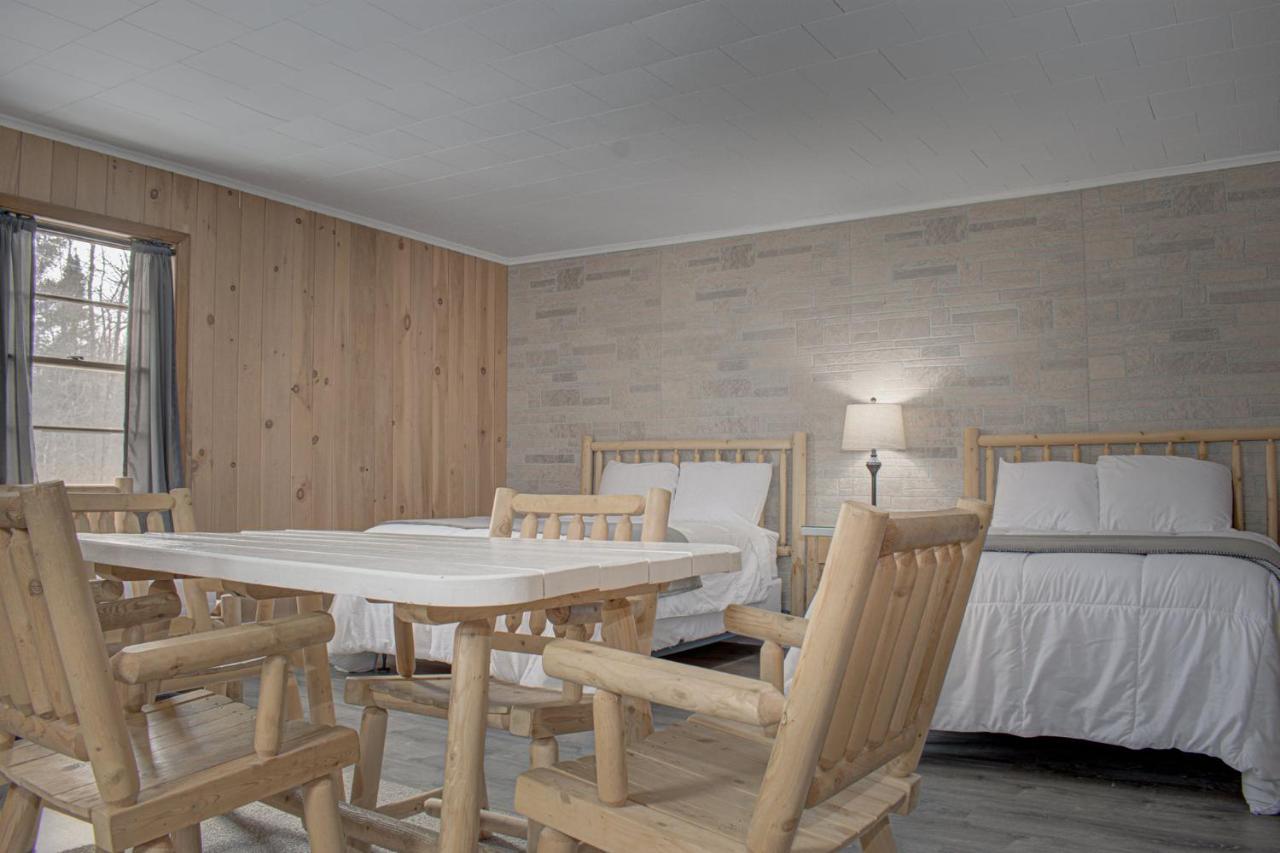 North Creek Lodge At Gore Mountain Bakers Mills Ngoại thất bức ảnh